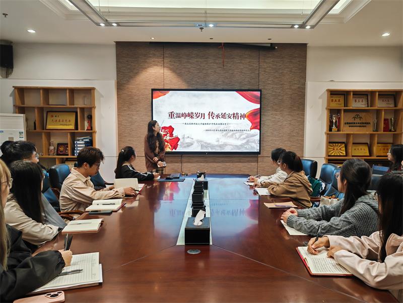 800av在线
研会-2024年10月理论学习图片（1）.jpg