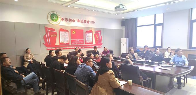 3cd9d135dda646ceb29f420e236b2c54.jpg 座谈会美颜_裁剪-680.jpg